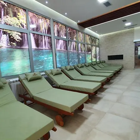 Royal Апарт-отель 4*