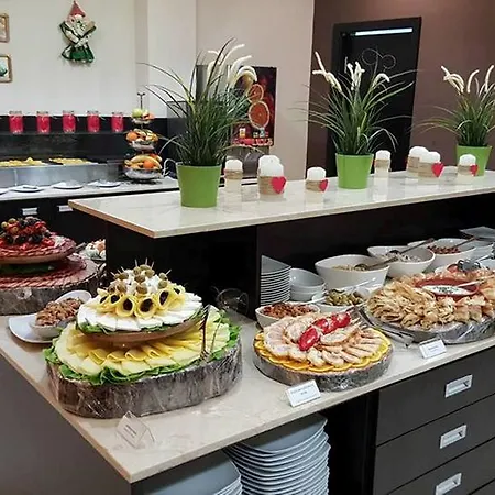 Ξενοδοχείο με διαμερίσματα Royal Banja Koviljača