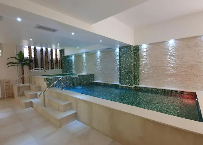 شقة فندقية Royal 4*